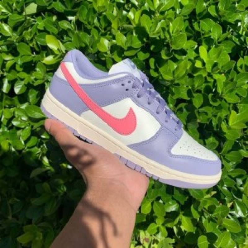 nikkee dunk low indigo