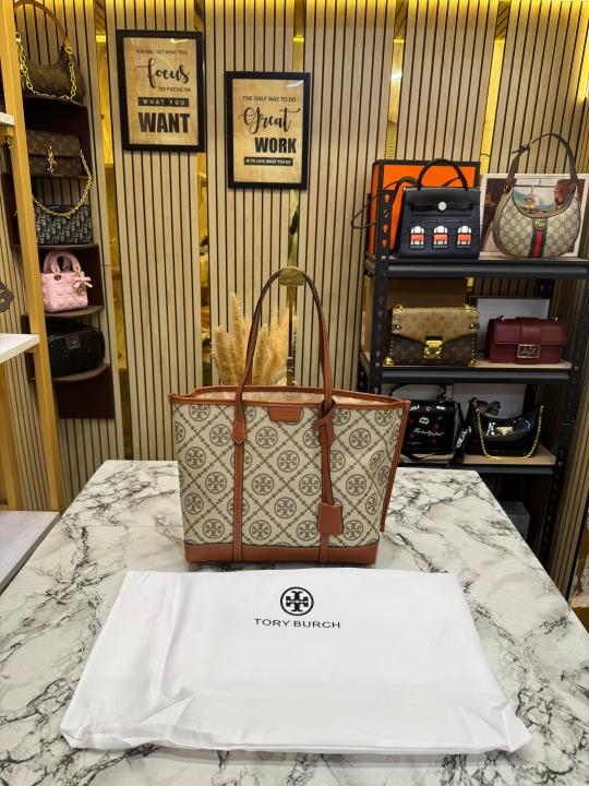 Tory burch gemini