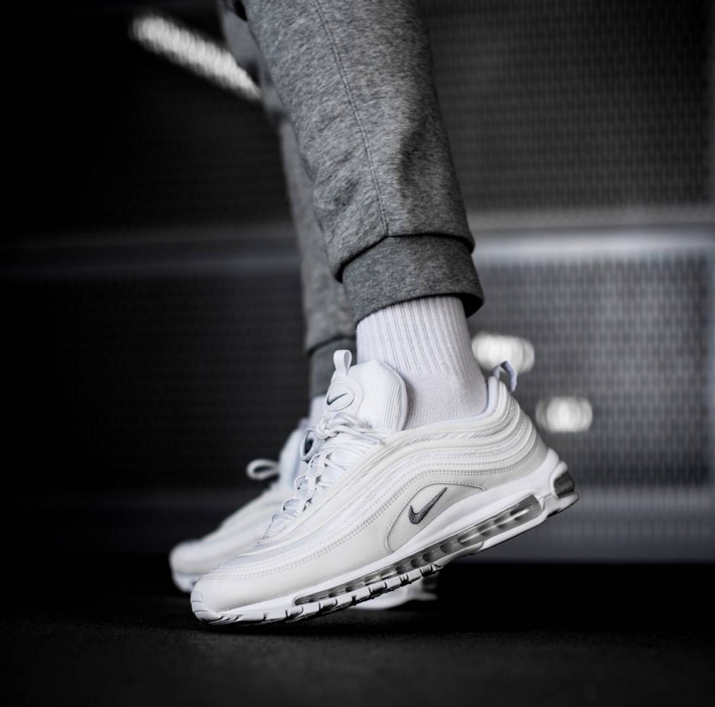 Nik e Airmax 97 All White